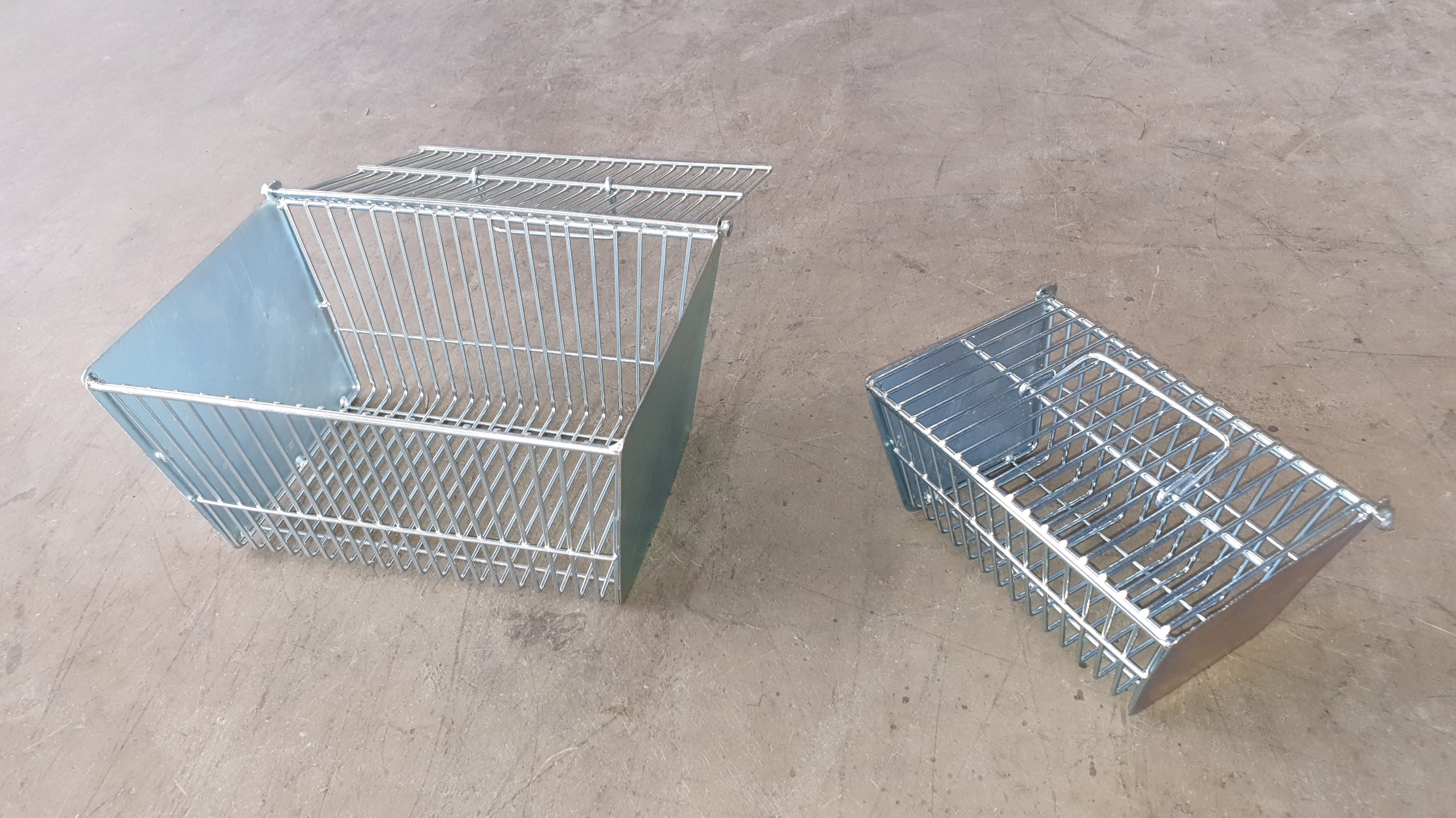 Mesh Pharmacy Basket with Steel Sides